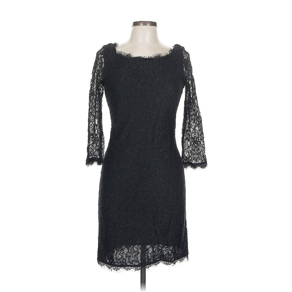 Diane von Furstenberg Zarita Dress Women 10 Black Lace V-Back LBD Elegant Goth
